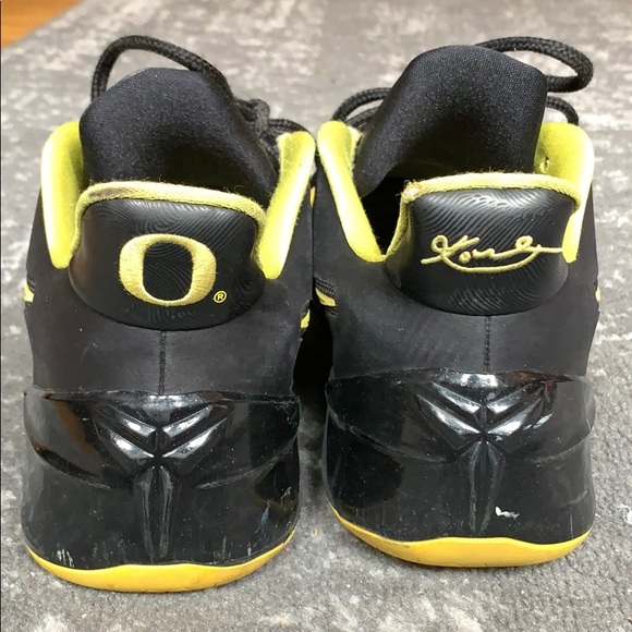 Nike Kobe A.D. Oregon in black and yellow - Picture 2 of 8